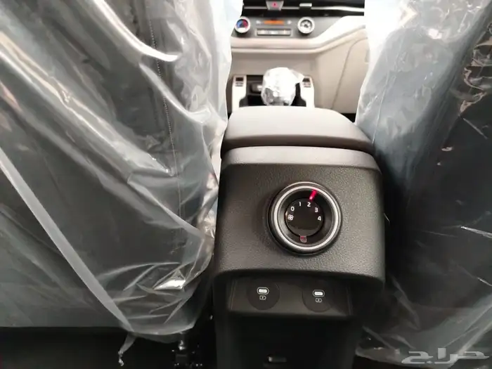 كيا KN ( كارينز 7 ركاب بصمة و شاشة) موديل 2025 27