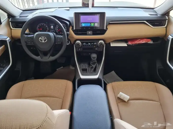 راف فور XLE نص فل 2025 10