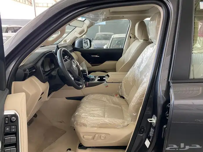 لاندكروزر جي اكس ار الساير L5 2025 7