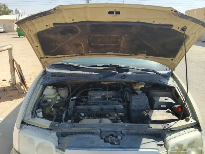 Hyundai trajet 2005 8