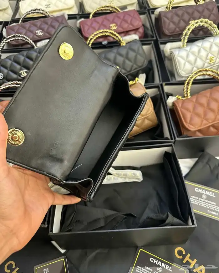 شنط شانيل 26