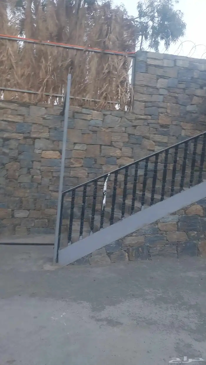 تلبيس حجر وكذالك بناء حجر كبير 2
