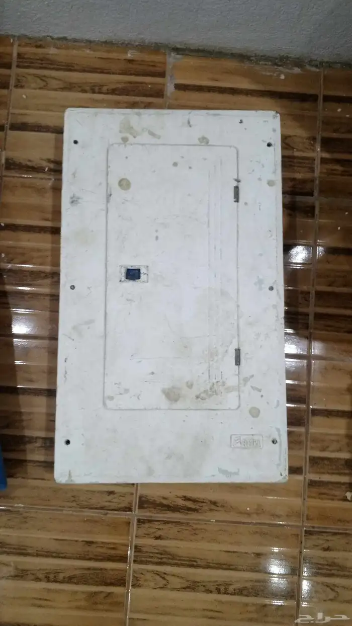 طبلون كهرباء شغال ونظيف ب200ريال 0