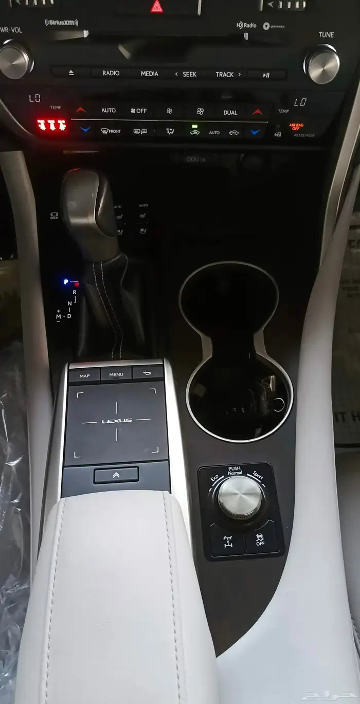 لكزس RX 350 موديل 2021 للبيع 13