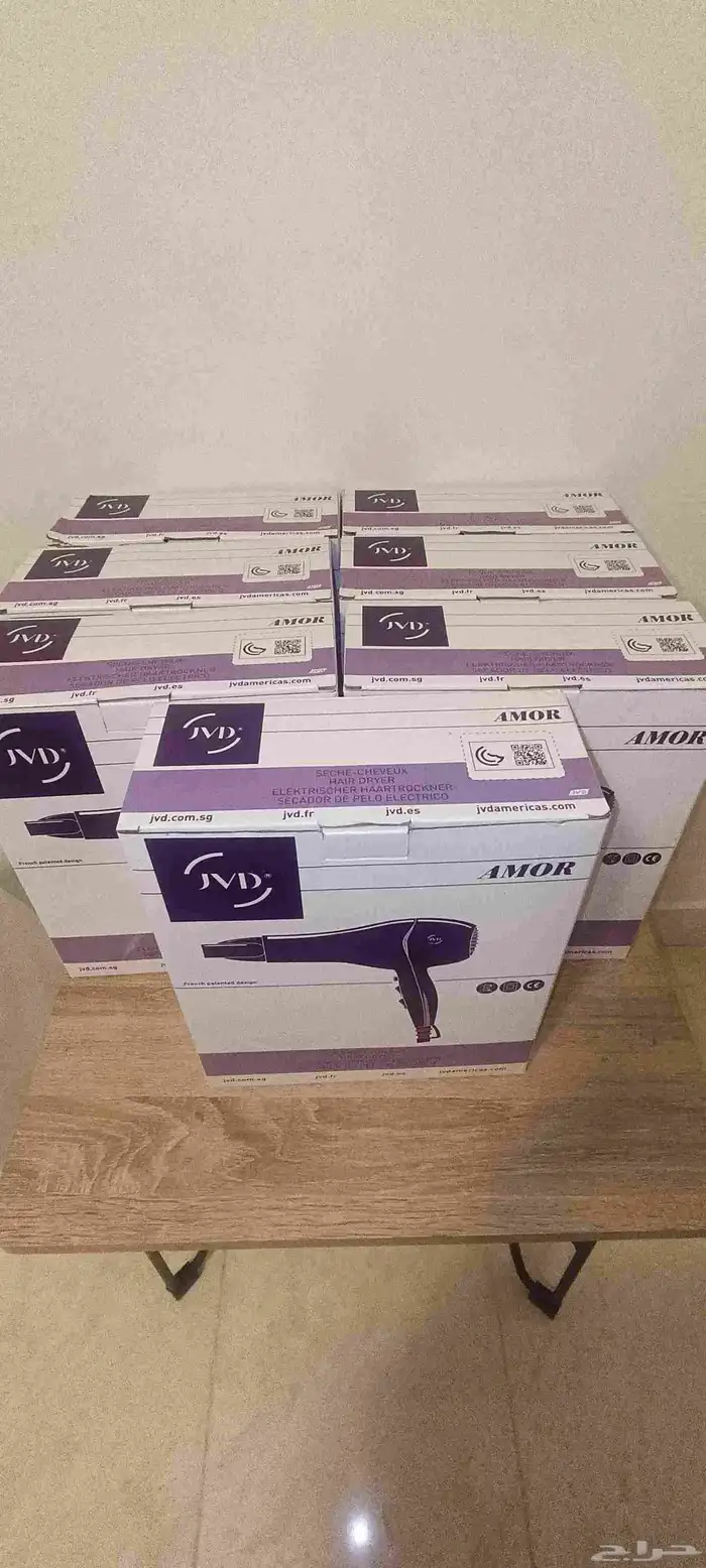 استشوار مجفف شعر 1800W ماركة JVD تصفية بسعر الجملة 1