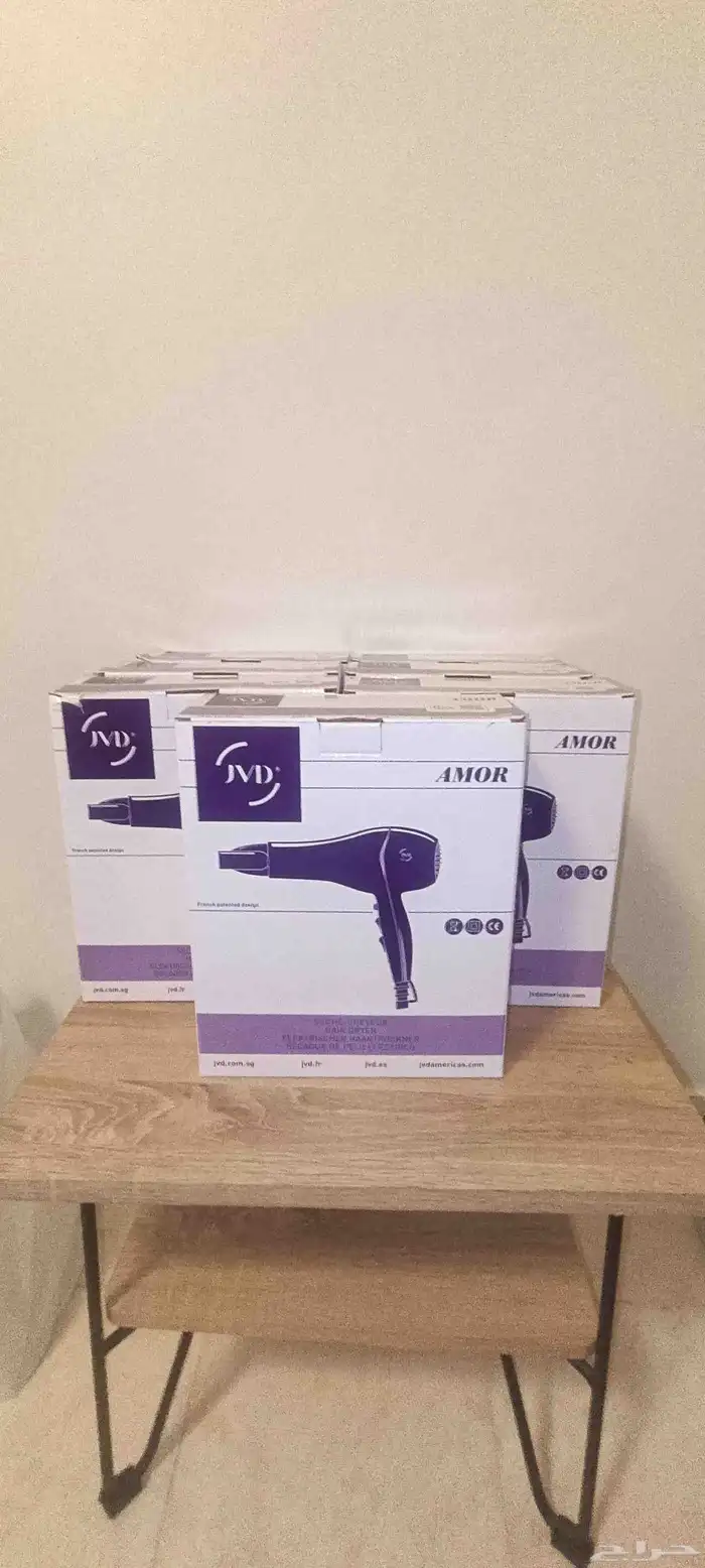استشوار مجفف شعر 1800W ماركة JVD تصفية بسعر الجملة 2