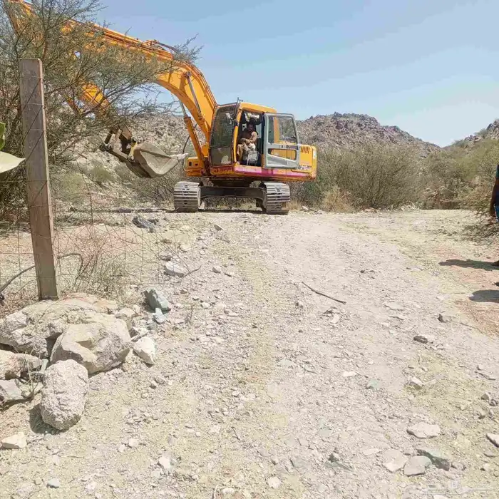 بكلين بنين حجر تفتيت صخور 0