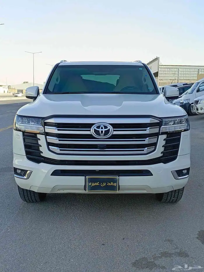 تويوتا جي اكس ار L3 موديل 2023 ديزل 0