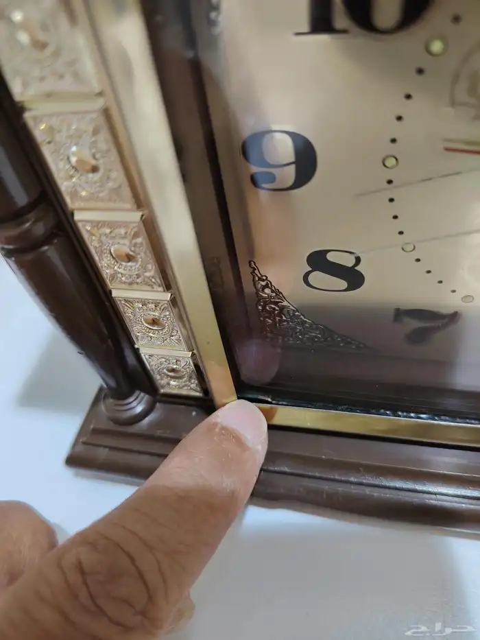 ساعات منبه قديمة ... ديكور فقط 7