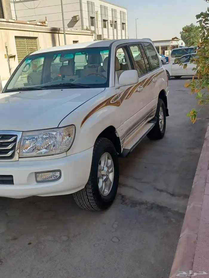 لاندكروزر 2006 4