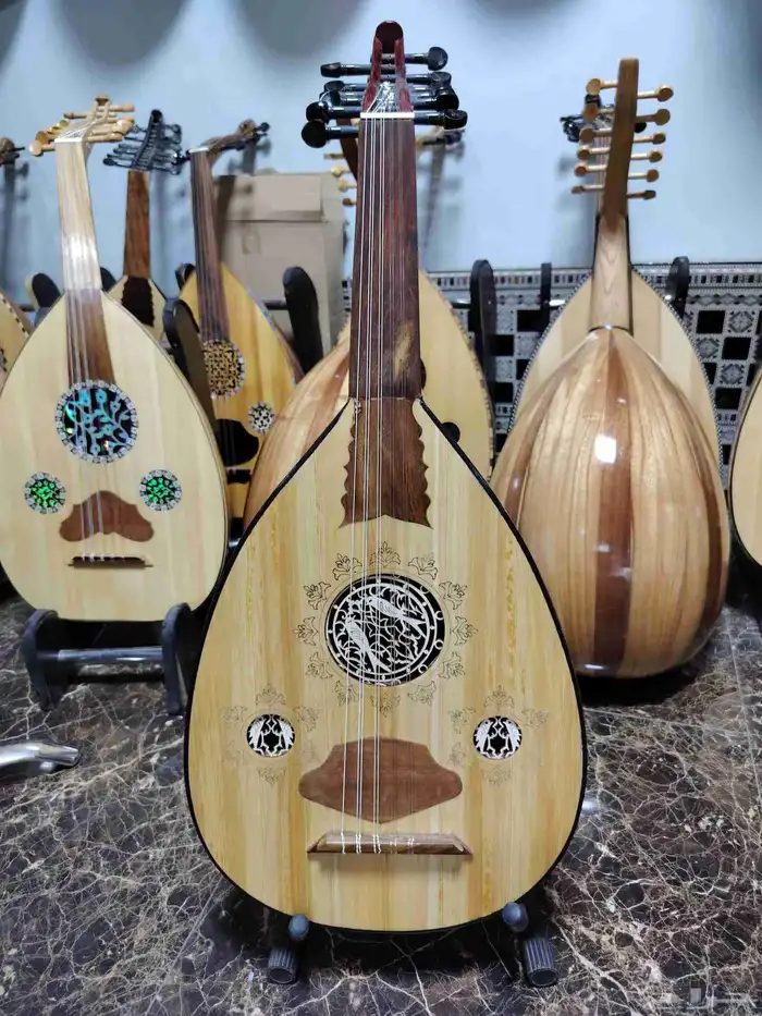 عود نص لوكس مصري للبيع 0