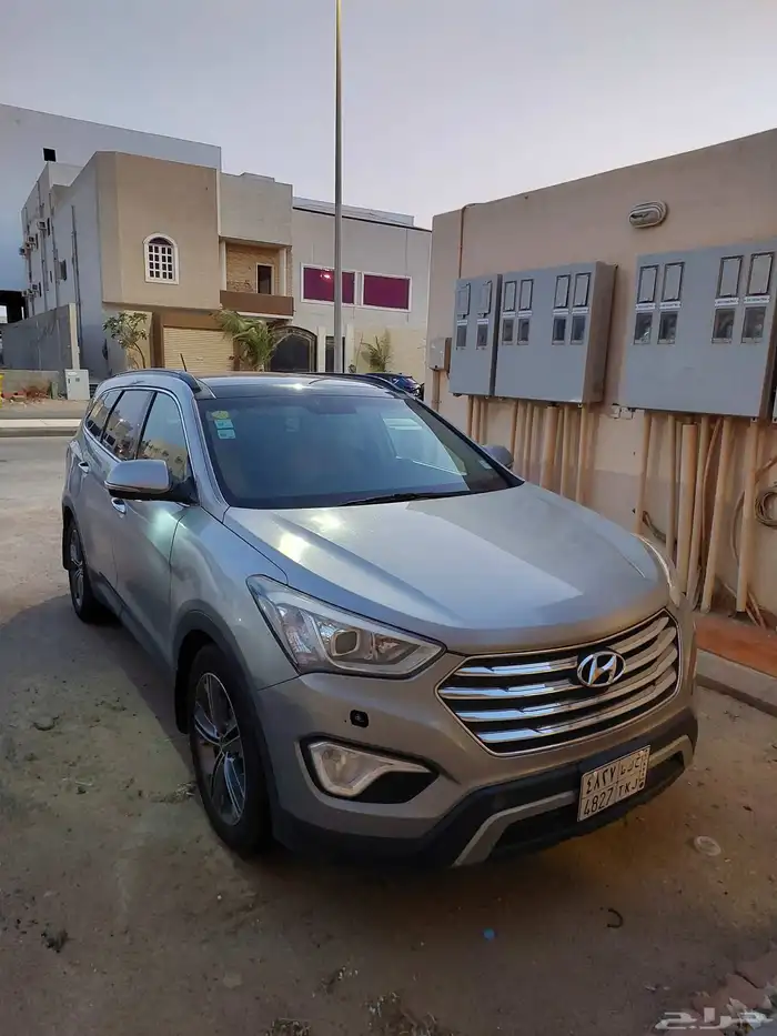 Grand Santa Fe 2015 full options 1