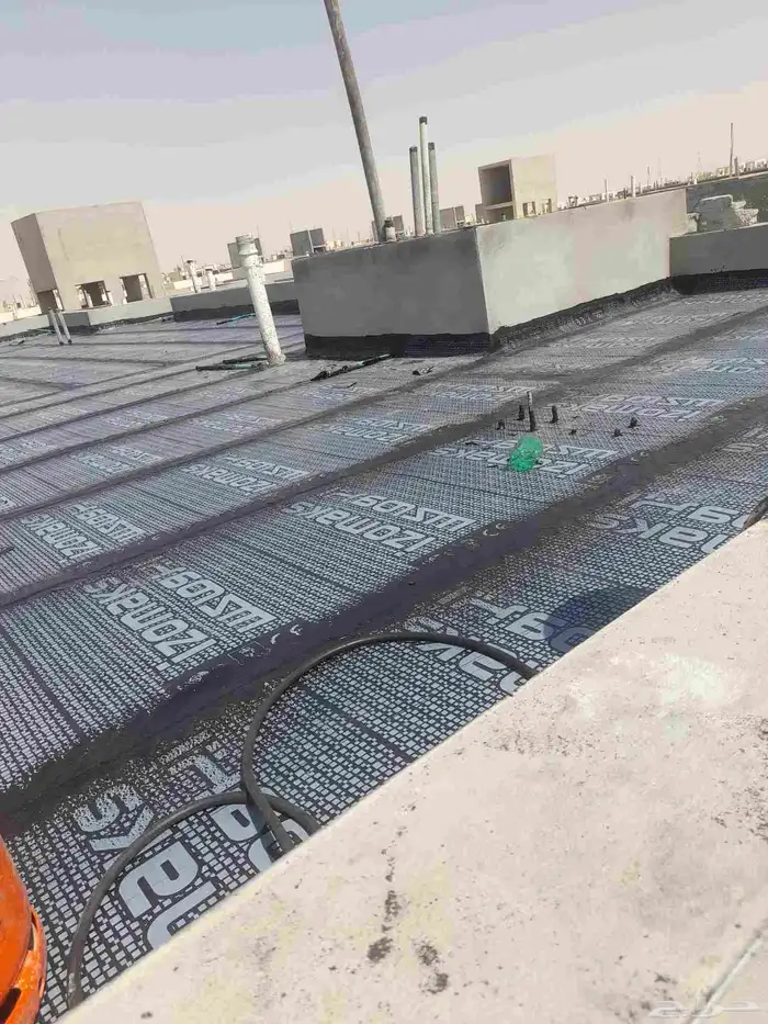 عازل ماي 1