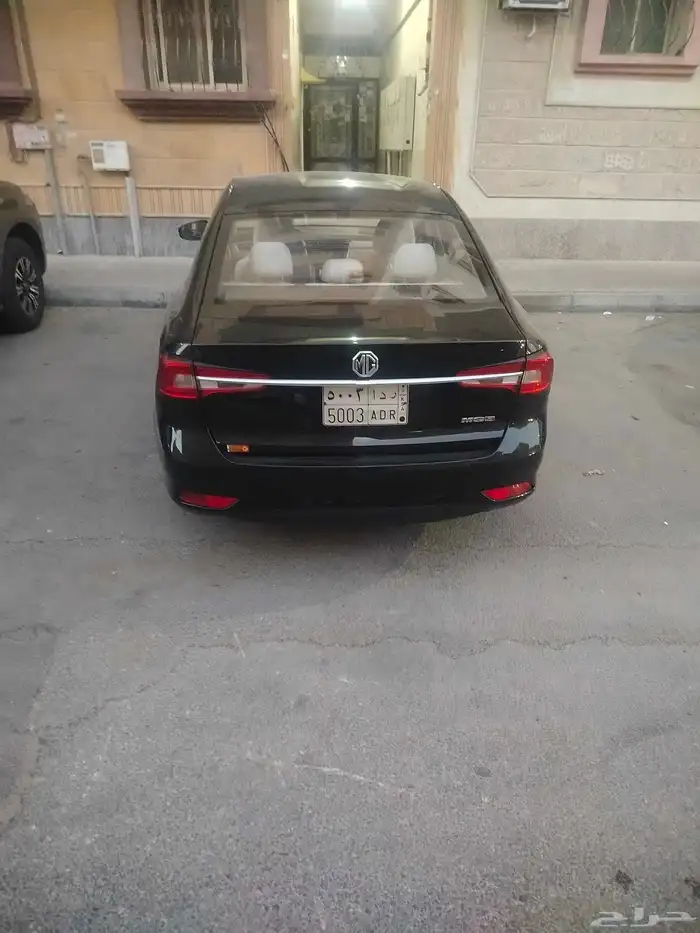 ام جي 5 1