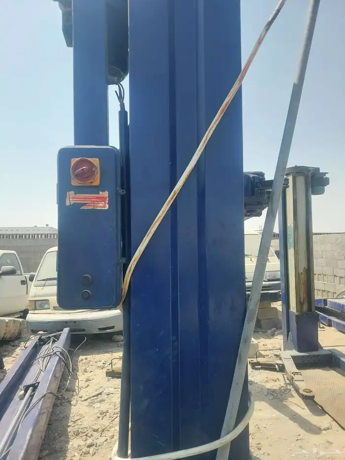 رافعات و مكينة ترصيص و ميزان ورافعات كبيره للبيع 2