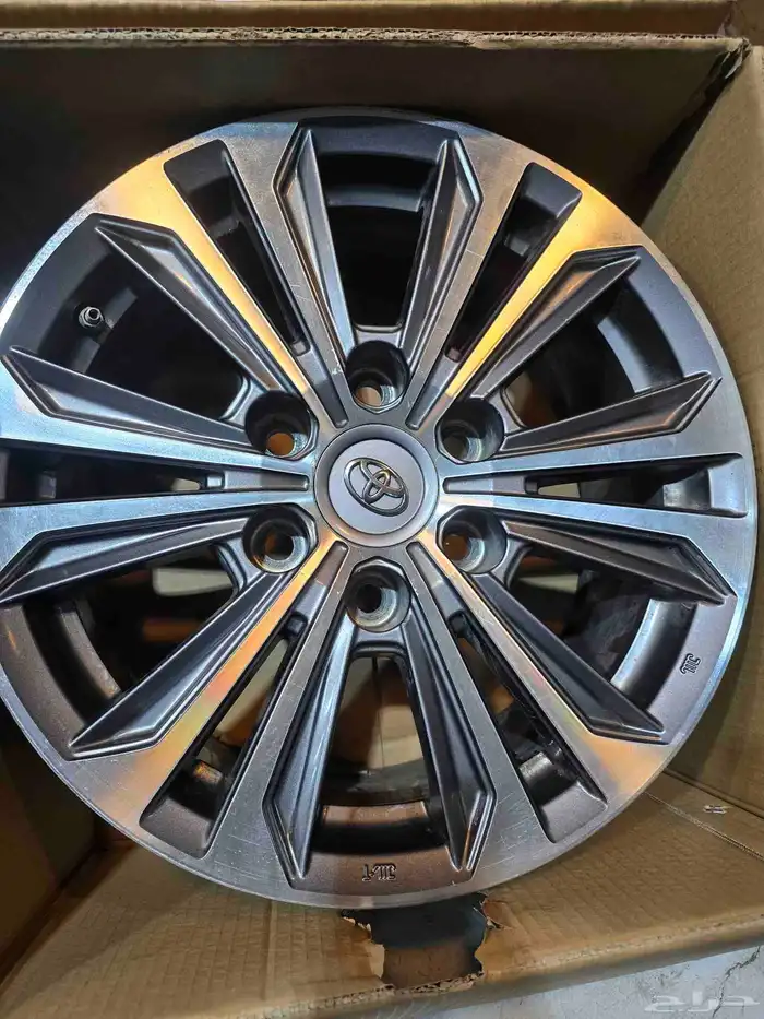 جنوط هايلكس دبل 2023 اصلي وكاله حقت الفل مقاس 17 4