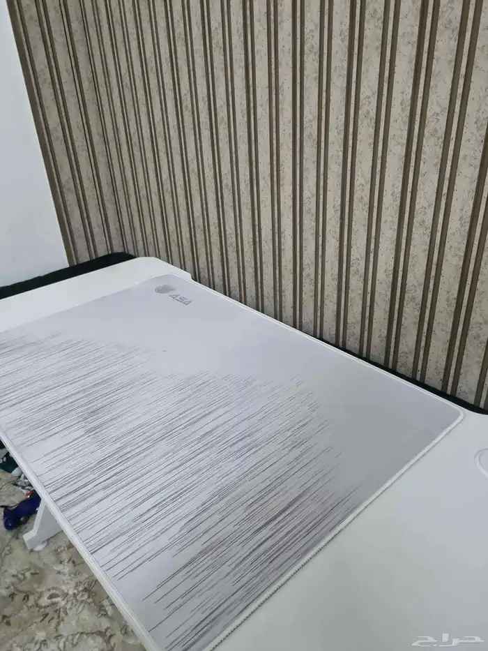 طاوله قيمنق T اصليه جديده 2