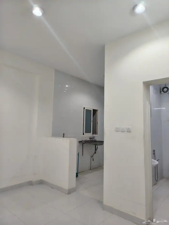 للايجار شقه علوي مشترك بالوادي 1