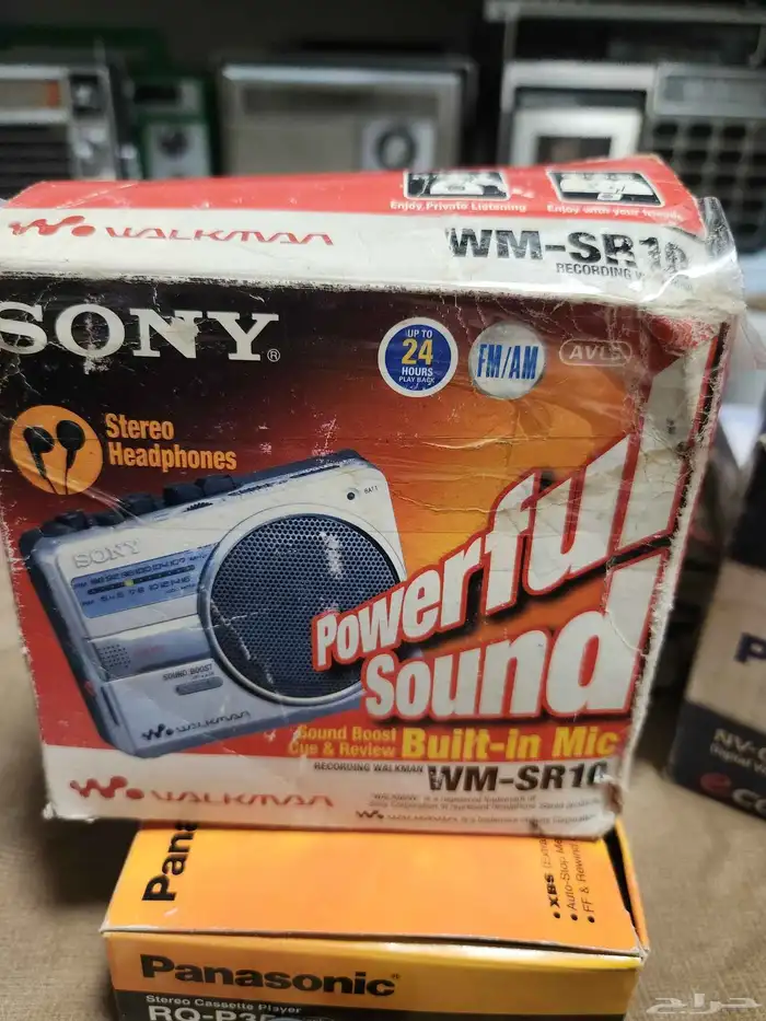 مسجل سوني صغير بحجم كف اليد مع راديو 6