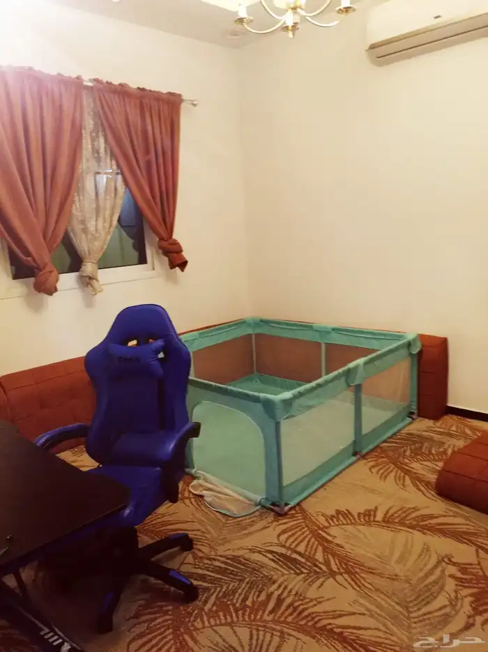 فيلل للايجار في حي الرمال الواحه 7