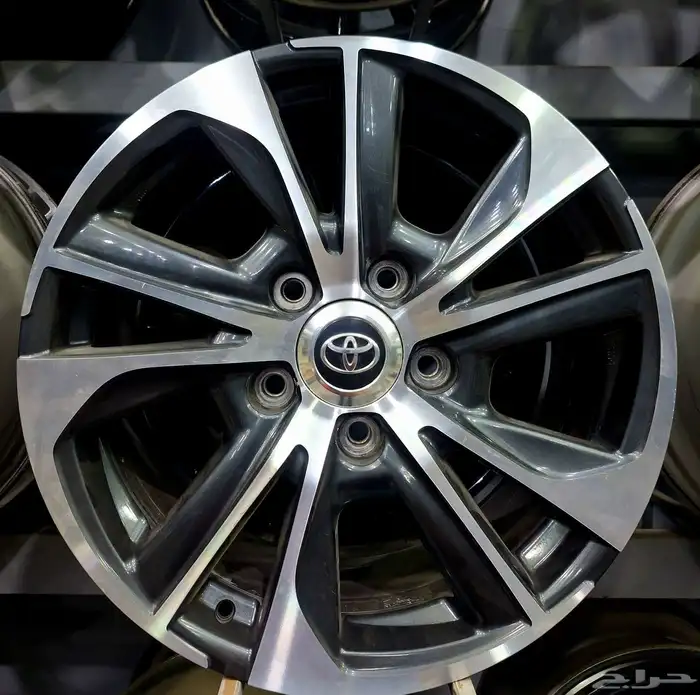 جنطين جيب تورنج2021   اصلي نظيفه شبه جديد ماشاء الله 0