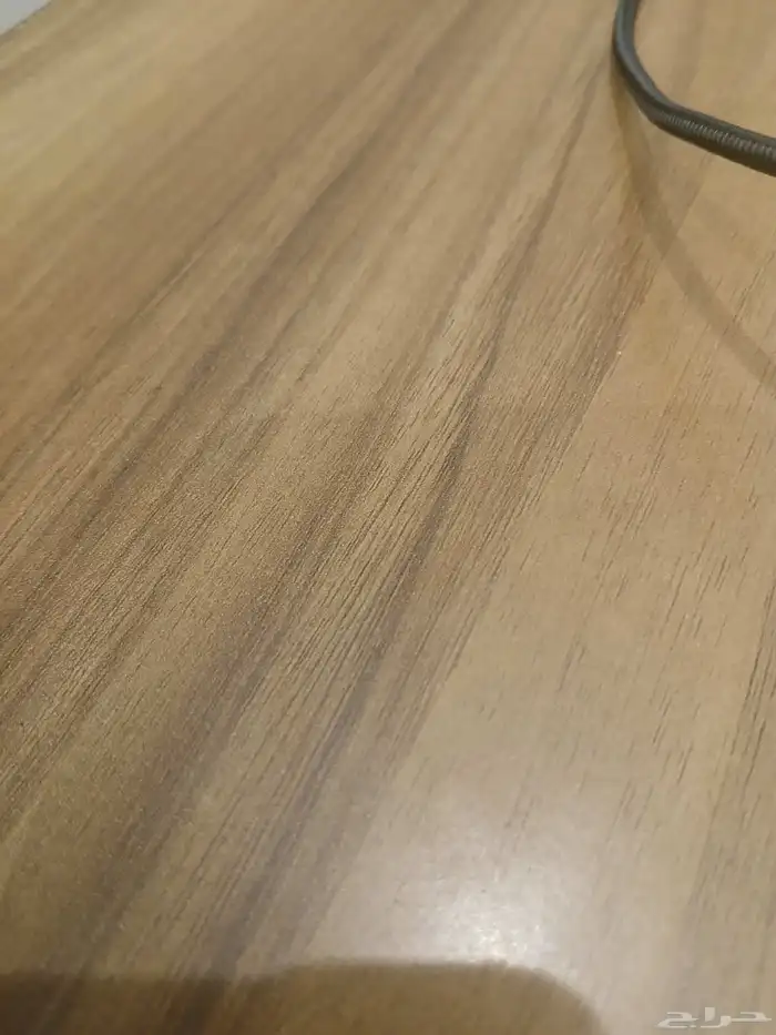 لوحه مميزة م ل و 145 0