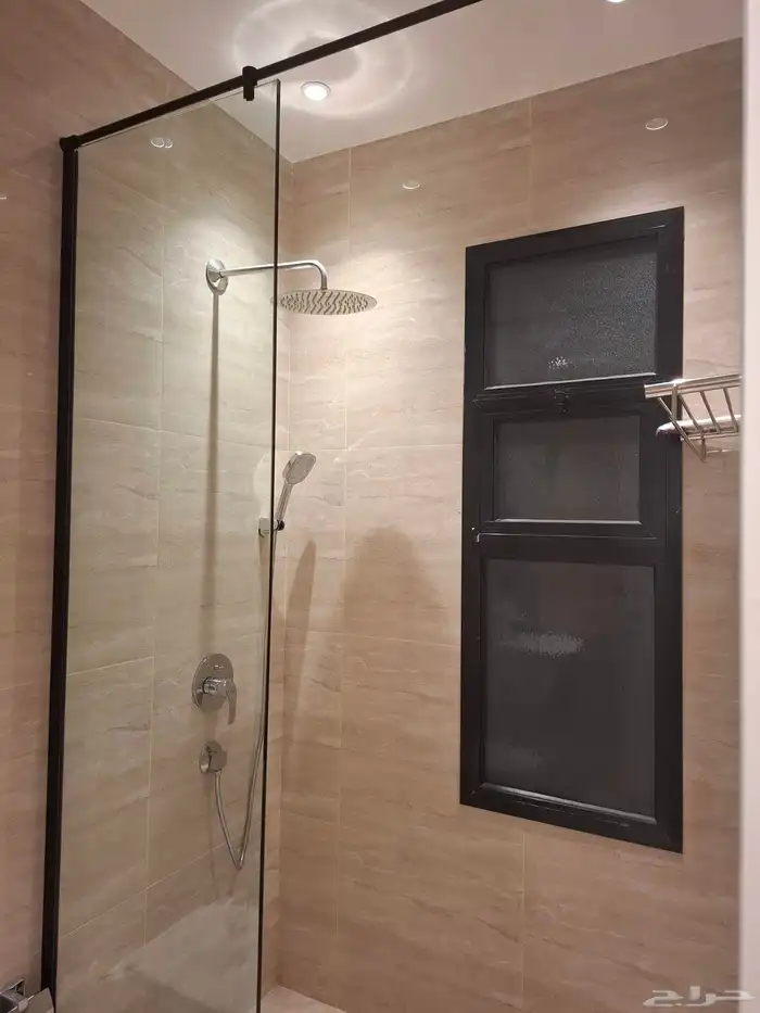 زجاج سكريت 4