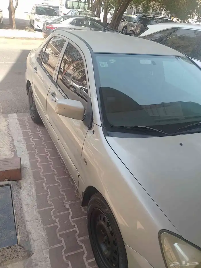 سيارة ميسبويش لانسر 9
