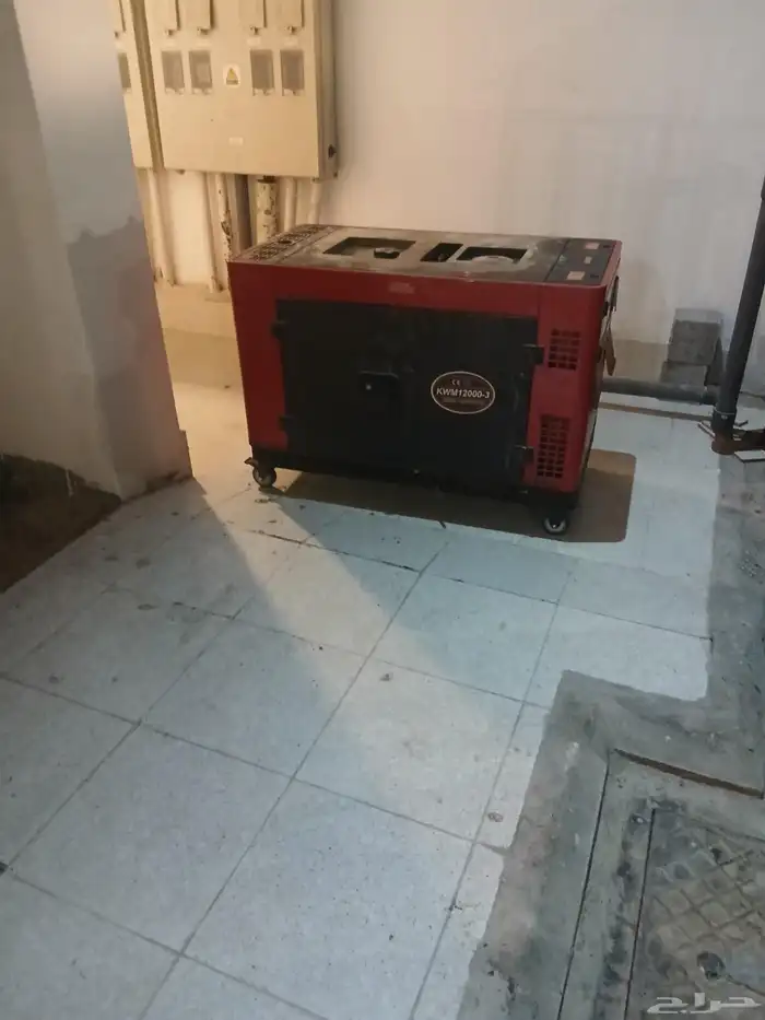 مولد كهربائي 12000 كليو واط نوعه ديزل كاتم صوت 0