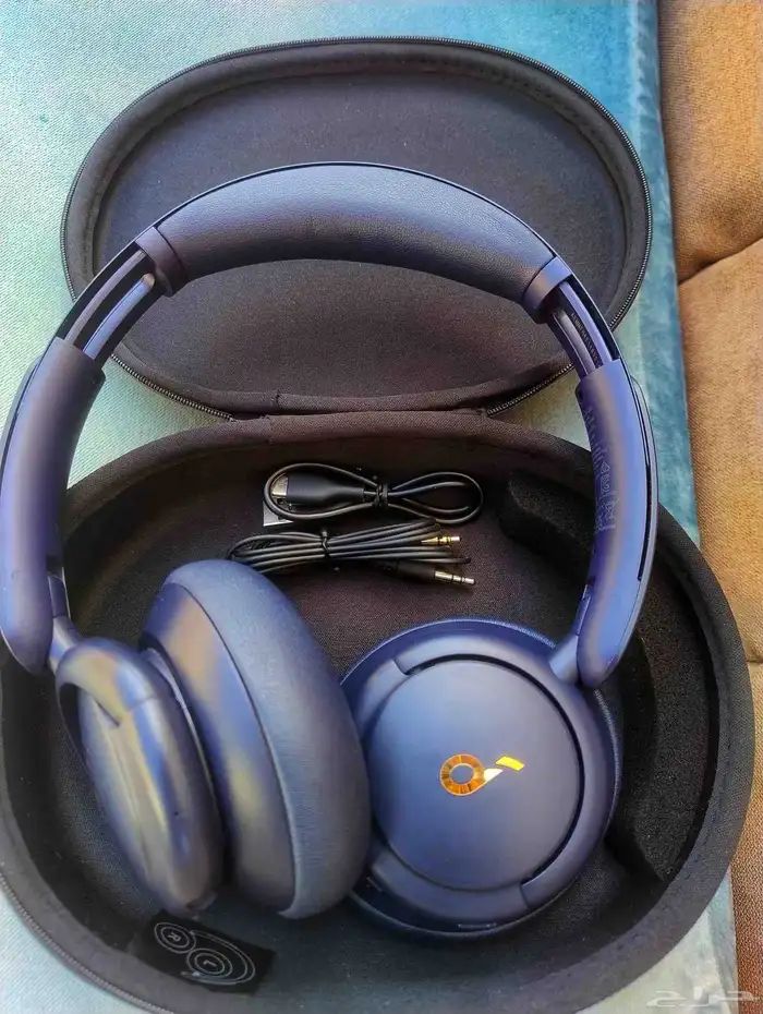 Soundcore Hybrid Q30 Active Noise Cancelling Headphones 0