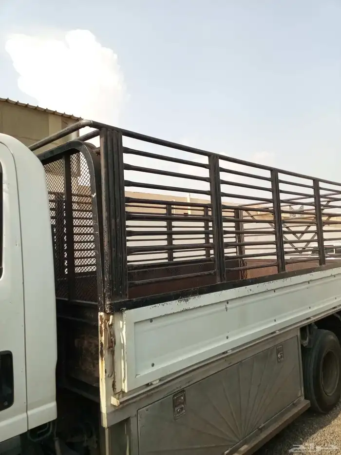 دينة نقل وتوصيل إلى جميع الاتجاهات 0