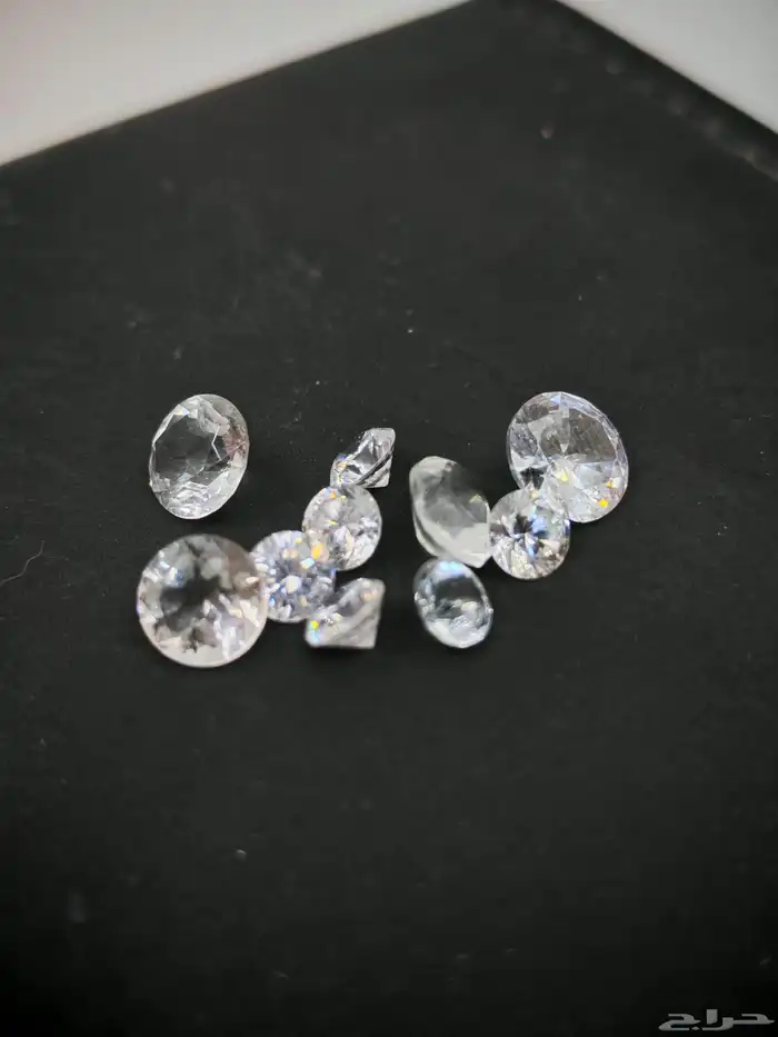 الماس او كريستال ياقوت زمرد اوبال زفير بولدر اوبال 7