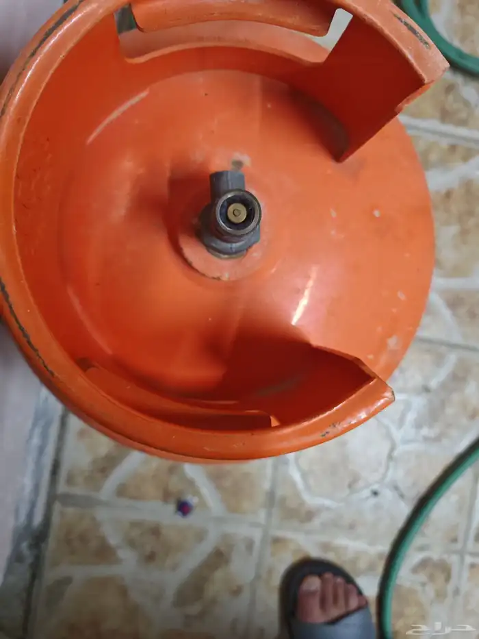 اسطوانة غاز للبيع ب200 ريال فاضي 2