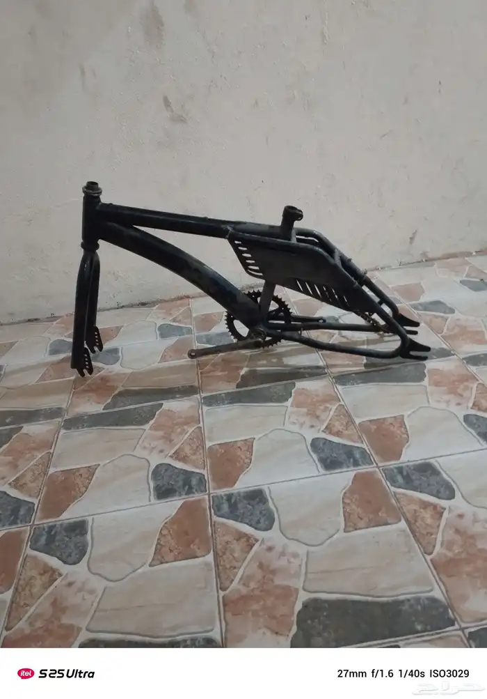 سيكل رامبو خابور لون اسود خابور. الساعه تتقلقل. علئ السوم 1