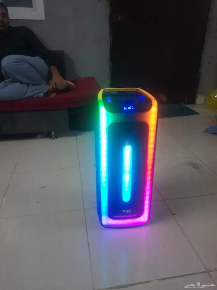ملابس دمية لابوبو هوئيه ومجموعة اغراض للبيع سماعه اسطوان 8
