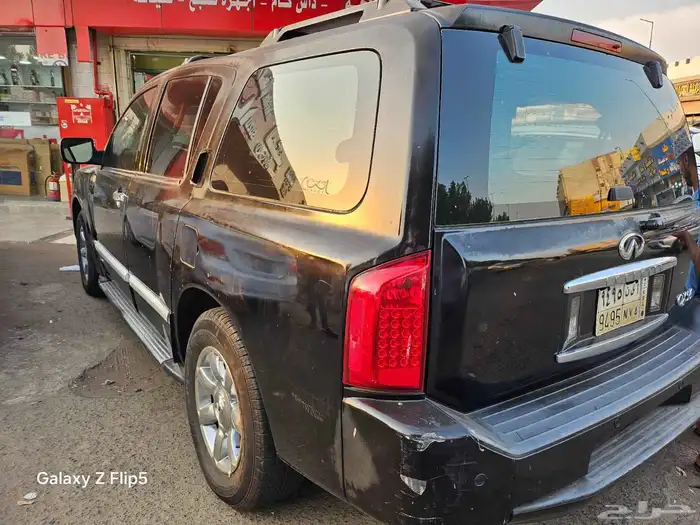 Infinity QX-56 for immediate sale. engine gearbox excellnt 5