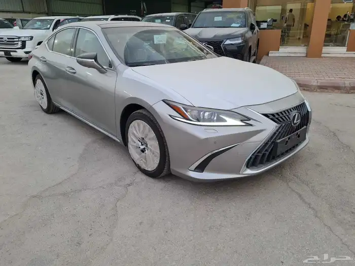 لكزس ES250 Aa 2025 1
