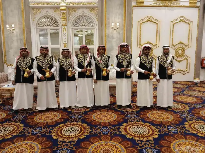قهوجي وصبابين الدمام القطيف الجبيل صباب القهوه الشرقيه الخبر 1