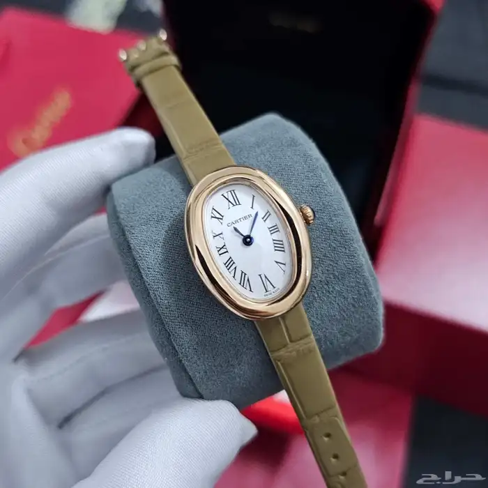ساعة كارتير نسائي 10