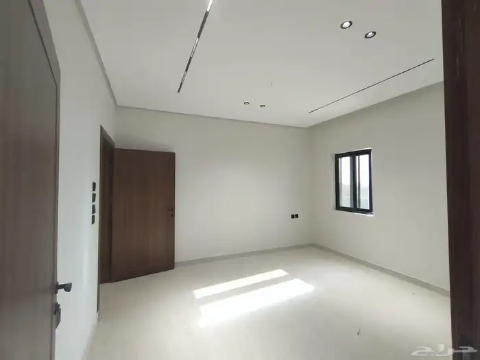 للبيع دبلكسات تاون هاوس في حزم ام الساهك مشطب وجاهزه للسكن 5