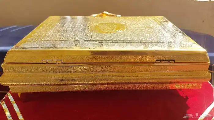 صندوق مصحف منقوش من النحاس للبيع 1