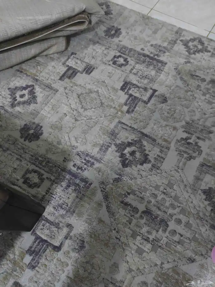 للبيع سجاد 3 في 4 1