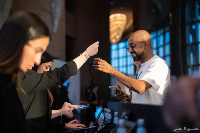 مصور محترف فوتوغرافي و فيديو و درون و بث مباشر و مونتاج 15