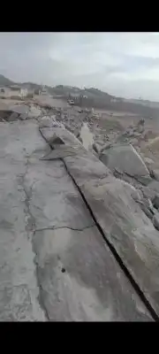 تخريم كمبريشات لتفتيت الصخور الصلبه 3