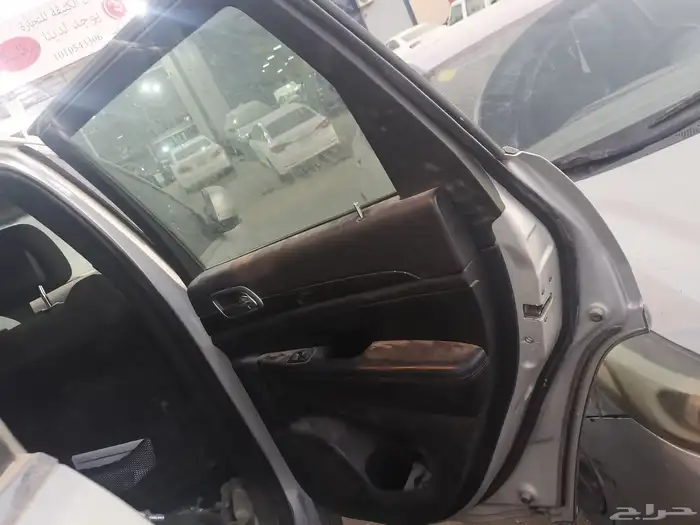 جيب جرند شروكي 2011 قطع غيار 27