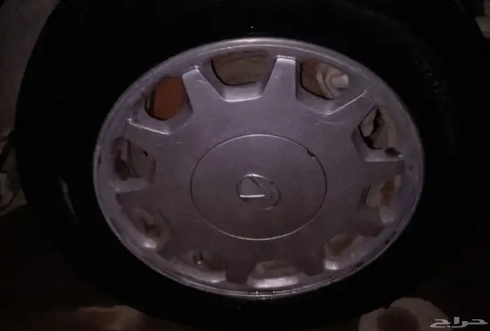 لكزس LS400 -1997 للبيع تشليح يوجد بها عطل في ا 1