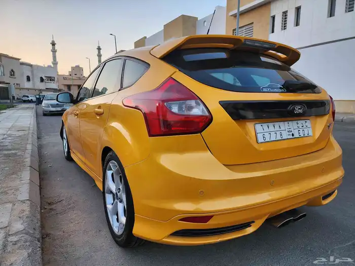 فورد فوكس الرياضية 0