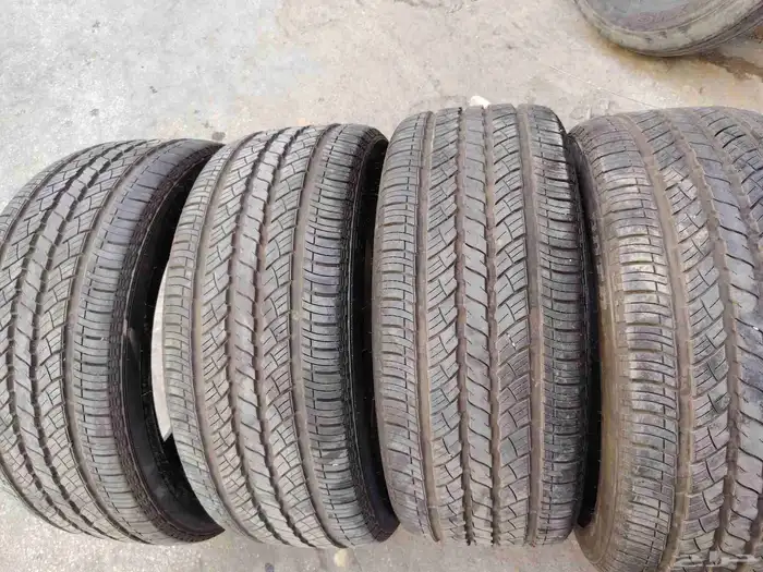 كفرات مستعمله شبه جديد صيني مقاس 275 40 22 1