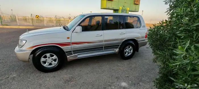 لاندكروزر 2003 تماتيك 4