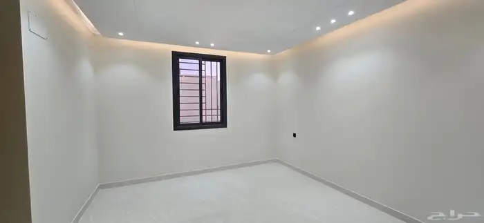 للبيع فيلا دورين وملحق 8 غرف نوم حوش ومدخل سياره 36